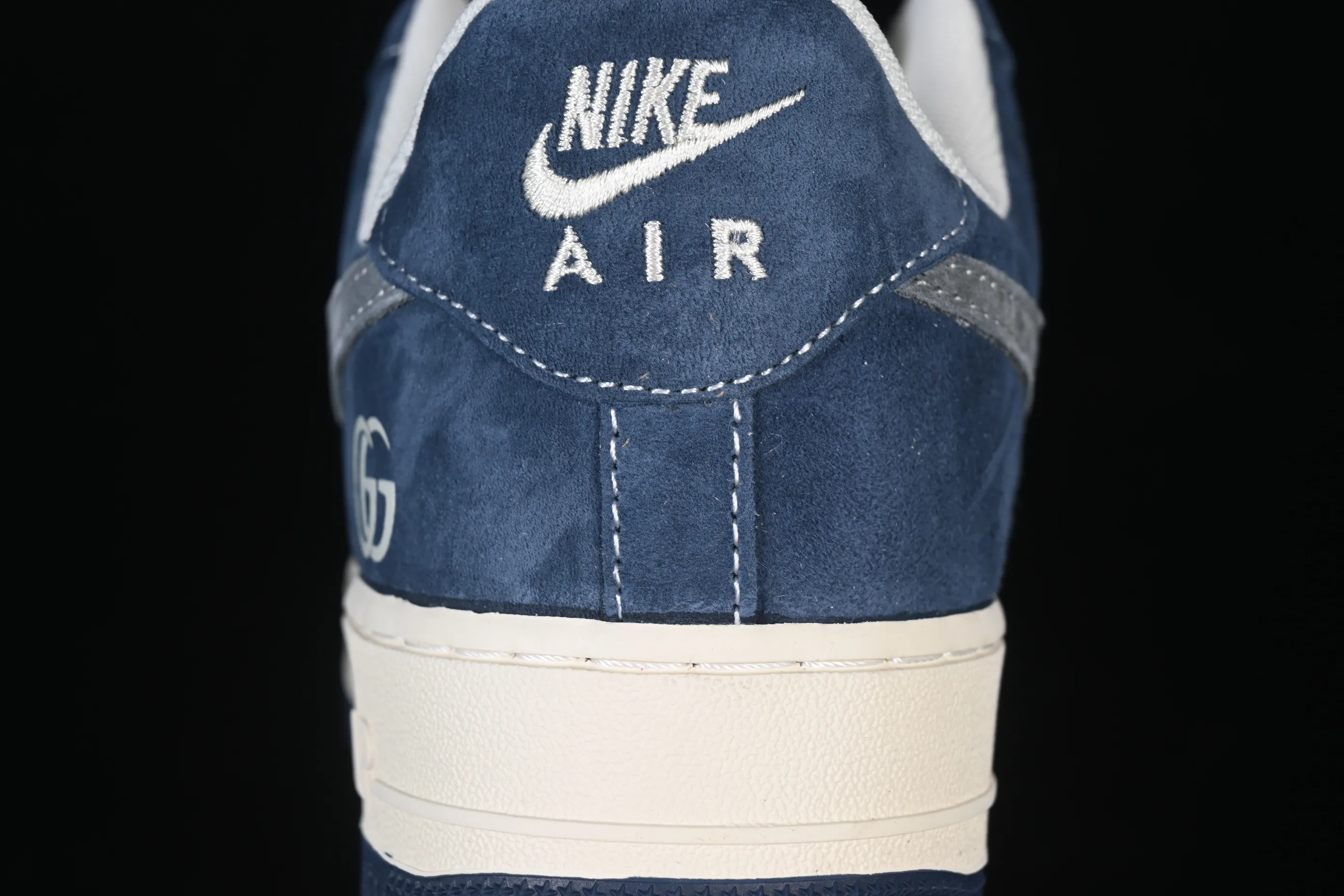 All categories Nk Air Force 1 Air Force series Nk Air Force 1 Low Air Force low-top Nike Air Force 1'07 Low Navy blue and white Air Force 1 low-top casual sneakers XL1979-139